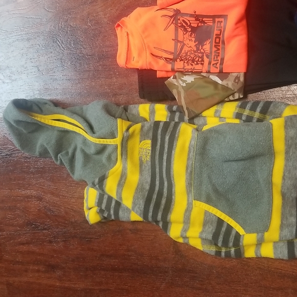Toddler clothes - Picture 8 of 8